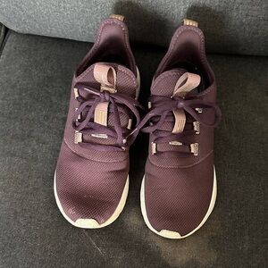 adidas Women's Plum Sneakers - Cloudfoam 8.5